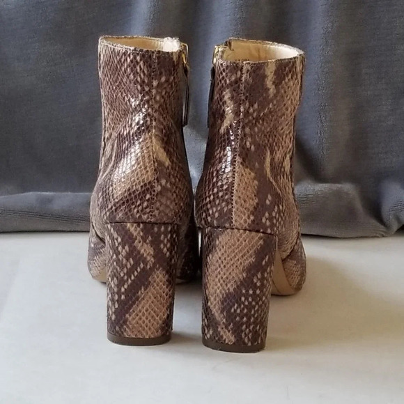 INC Snake Skin Style Women's Zip Ankle Boots 5M - Picture 4 of 8